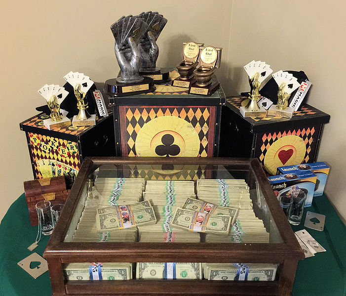 File:2015 prize table.jpg